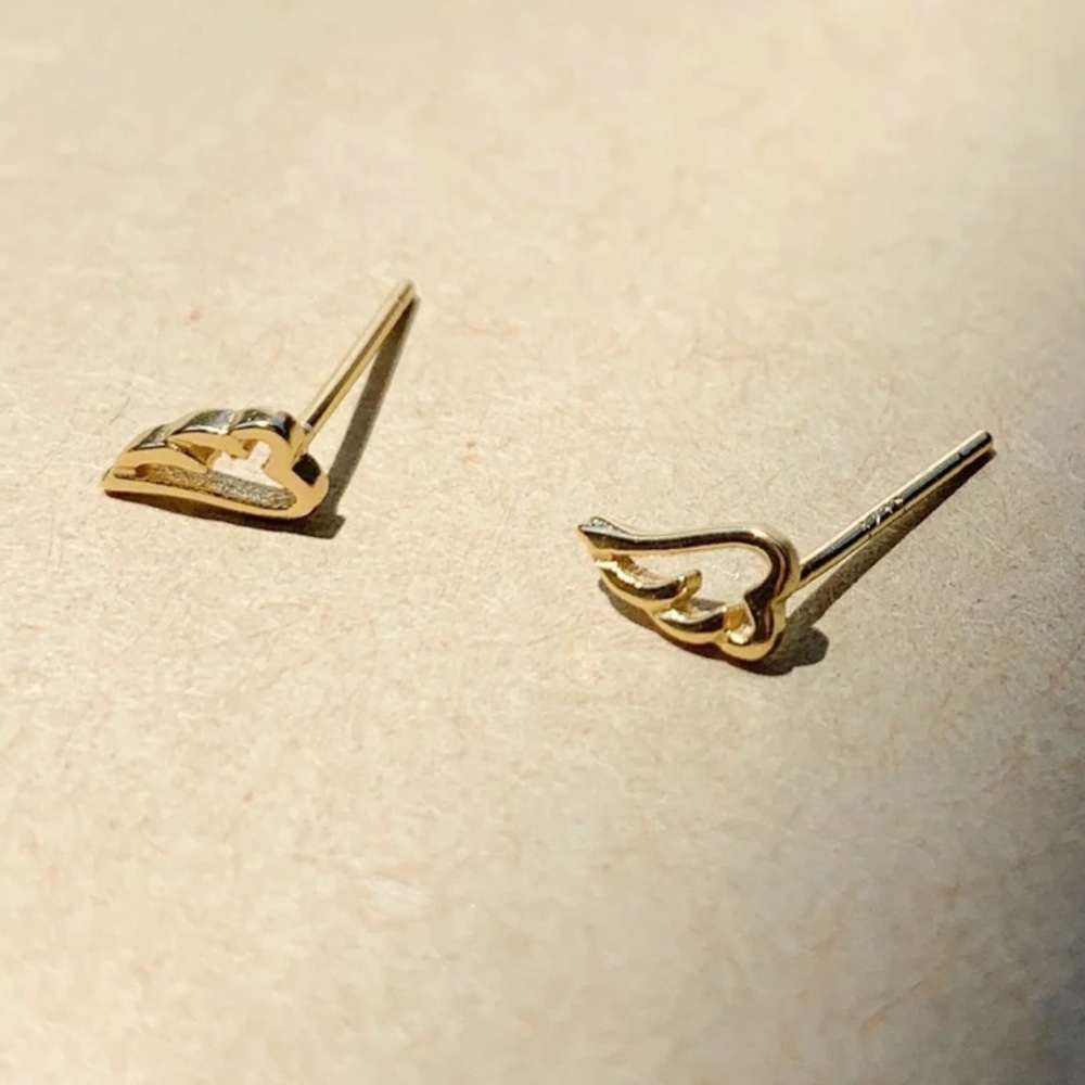 14k OR 925 Sterling Silver Teeny Tiny Gaurdian Angel Wings Micro Stud Ea… - Picture 4 of 11